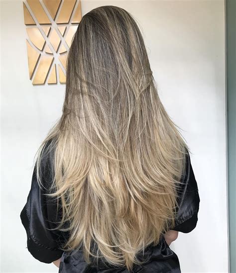 dégradé cheveux long|26 idées dynamiques de cheveux longs dégradés pour un。